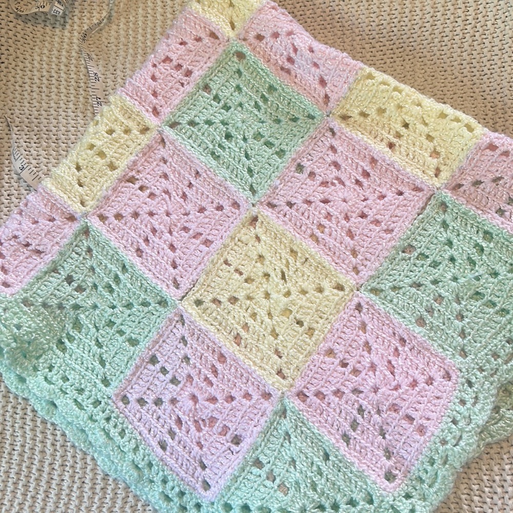 Homemade Baby Blanket Knit/Crochet Green Yellow Pink - Picture 2 of 5